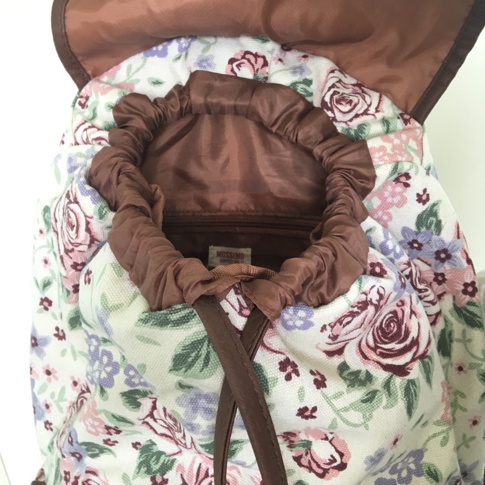 Backpack - Picture 3 of 3